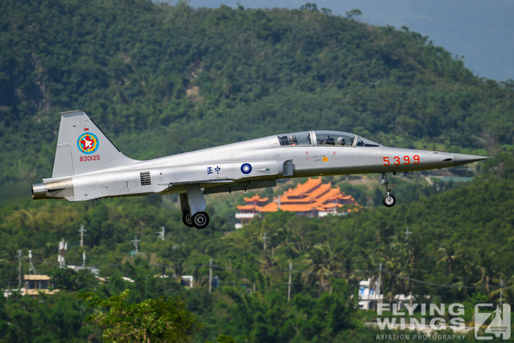Chasing Tigers in Taiwan - ROCAF over the Fence 20231108 f 5 taiwan 4137 zeitler 1024x683 - Chasing Tigers in Taiwan - ROCAF over the Fence
