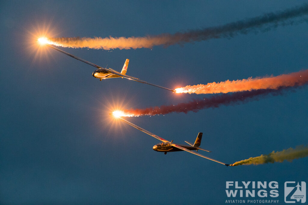 2016, Blanix, Glider, Hahnweide, Red Bull, aerobatics, airshow, pyrotechnics