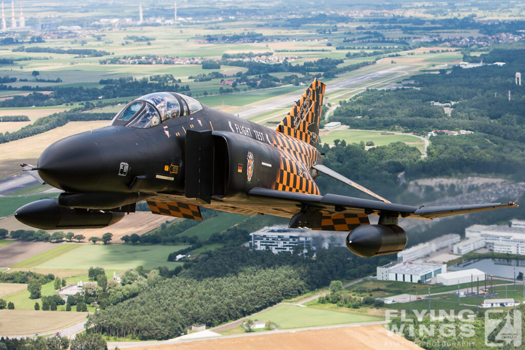 20130704 3813 air air sc   2887 zeitler 1024x683 - Flying with Germany's Phinal Phantom