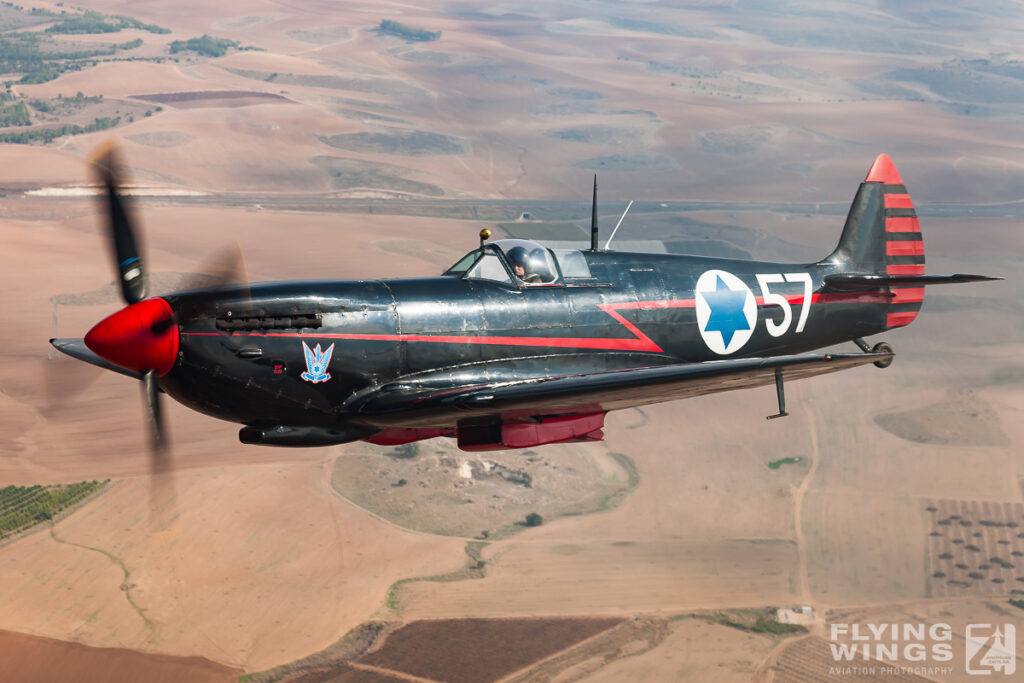 20111117 spitfire a2a spitfire  2016 zeitler 1024x683 - Israel&rsquo;s Black Spitfire: An Exclusive Air-to-Air Encounter