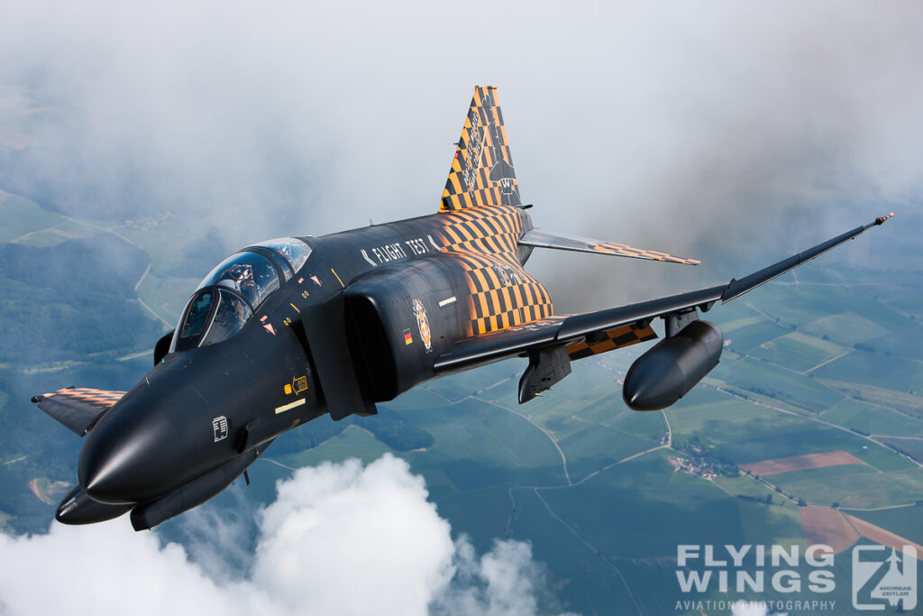 20130704 3813 air air sc   2715 zeitler 1024x683 - Flying with Germany's Phinal Phantom