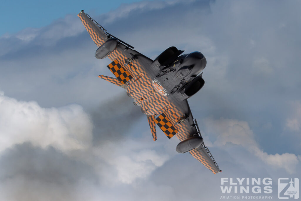 20130704 3813 air air sc   3367 zeitler 1024x683 - Flying with Germany's Phinal Phantom