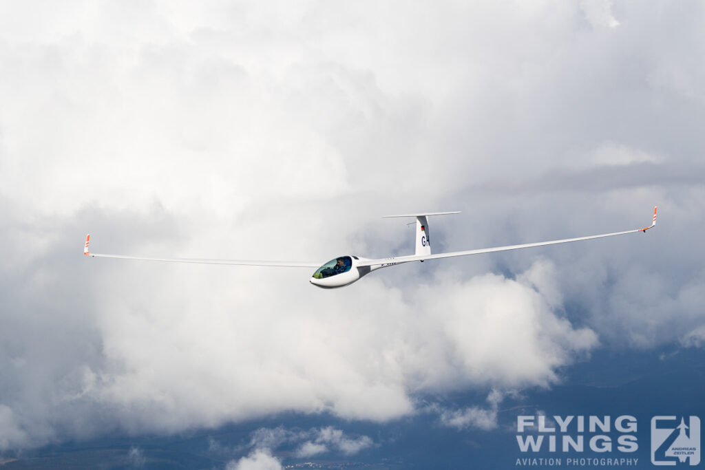 dg 800 glider flying segelflug 5647 zeitler 1024x683 - High Performance Glider - DG-800S