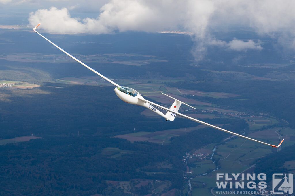 dg 800 glider flying segelflug 5827 zeitler 1024x683 - High Performance Glider - DG-800S