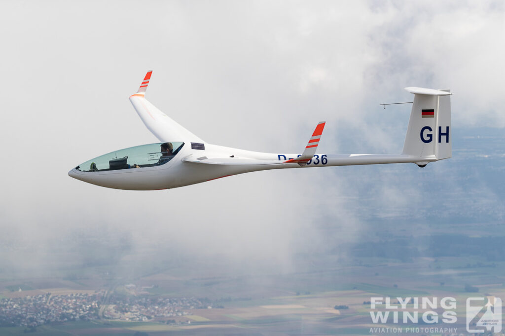 dg 800 glider flying segelflug 5968 zeitler 1024x683 - High Performance Glider - DG-800S