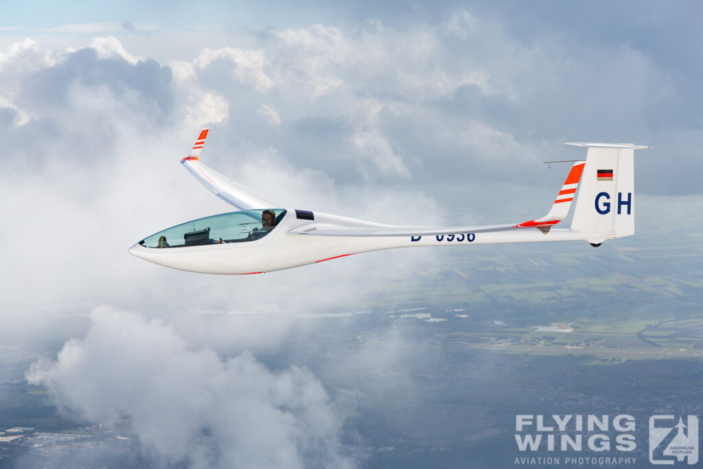 dg 800 glider flying segelflug 8932 zeitler 1024x683 - High Performance Glider - DG-800S