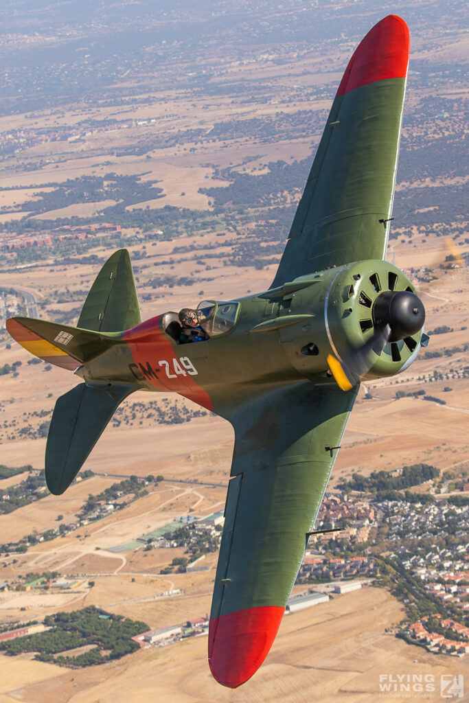 fio madrid i 16 1244 zeitler 683x1024 - Polikarpov I-16 Mosca at Madrid