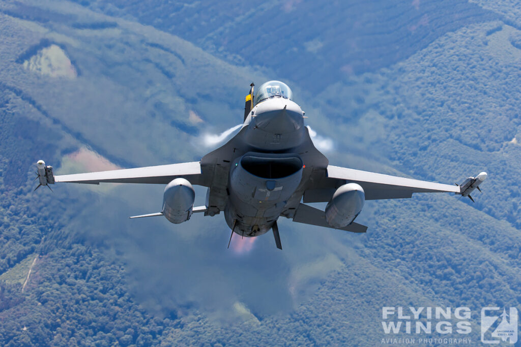 1 sqn belgium f 16  5280 zeitler 1024x683 - Belgium F-16s: Anniversaries at Florennes
