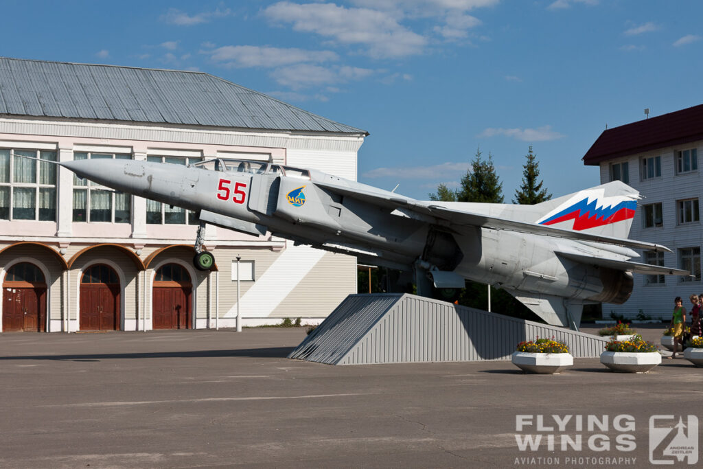 gateguards   9257 zeitler 1024x683 - The Russian Air Force close up