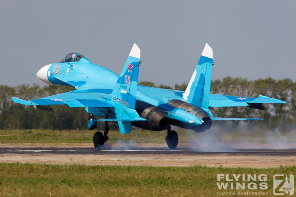 su 27   7831 zeitler 1024x683 - The Russian Air Force close up