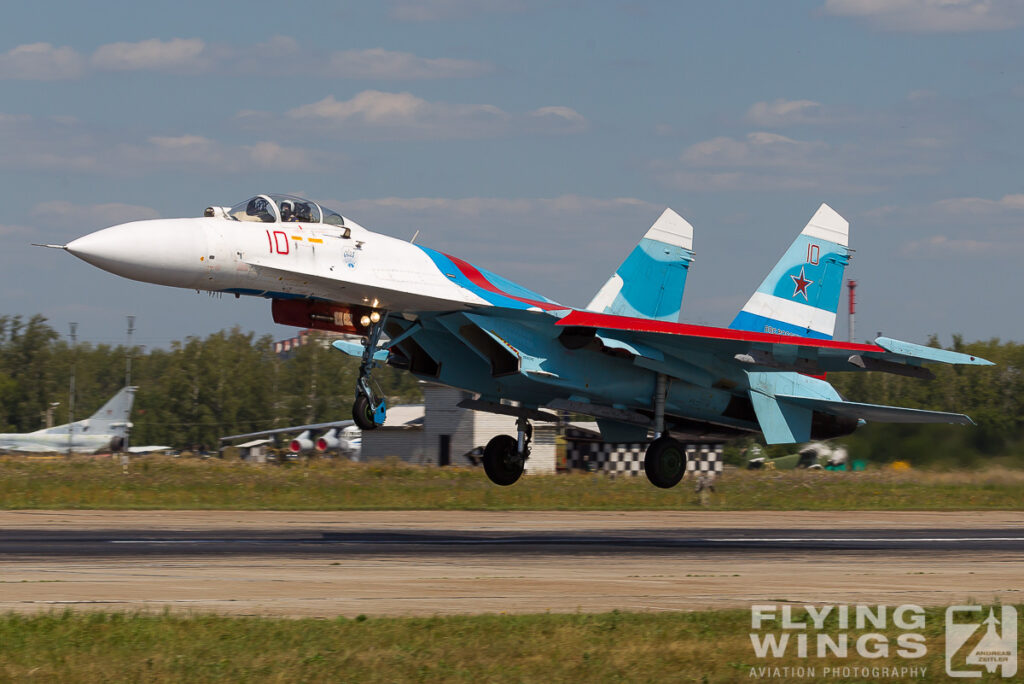 su 27   7906 zeitler 1024x684 - The Russian Air Force close up