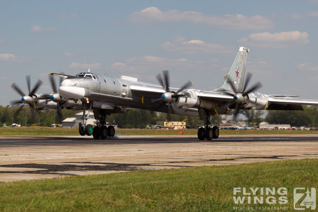 tu 95   7936 zeitler 1024x683 - The Russian Air Force close up