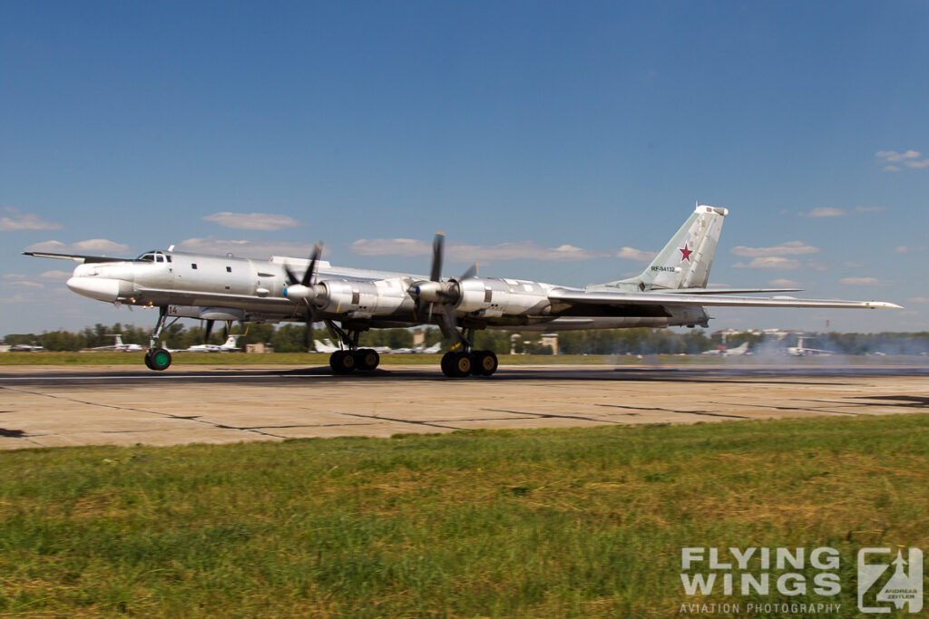 tu 95   7944 zeitler 2 1024x683 - The Russian Air Force close up