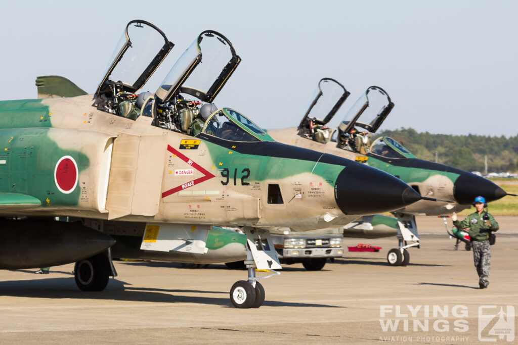 rf 4e taxi hyakuri jasdf airshow phantom  0209 zeitler 1024x683 - Sayonara Samurai Phantoms