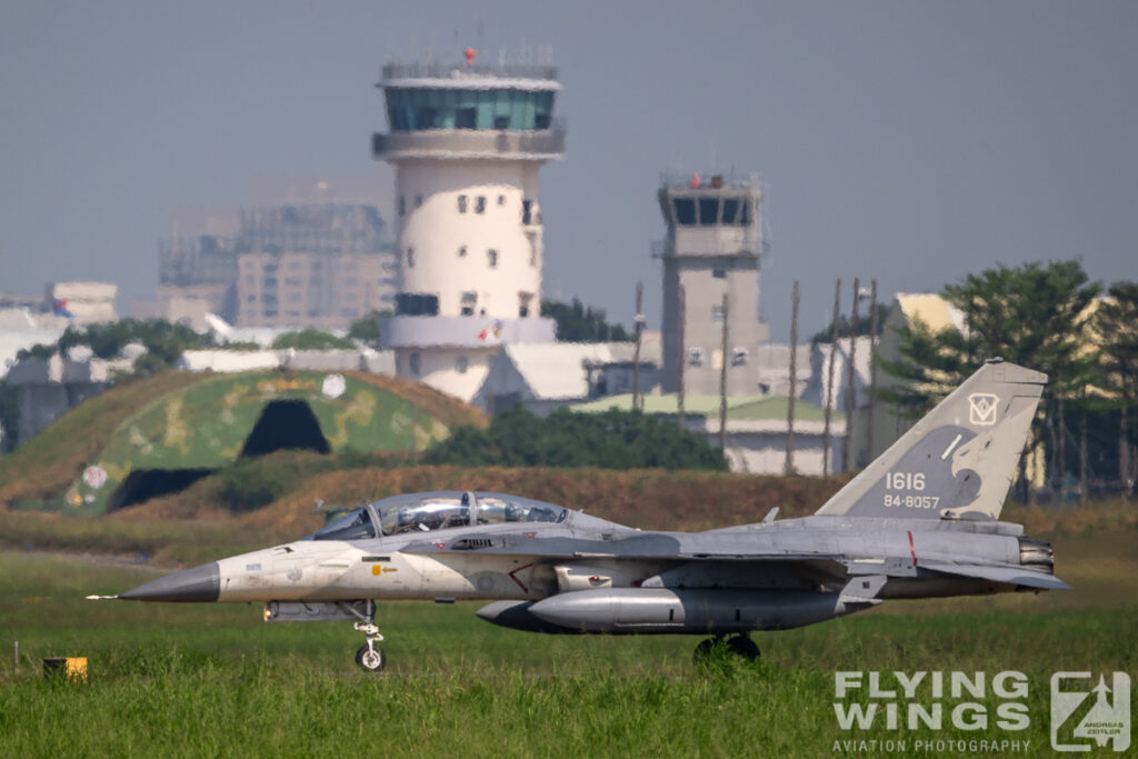 20231104 f ck 1 taiwan  8316 zeitler 1024x683 - Chasing Tigers in Taiwan - ROCAF over the Fence