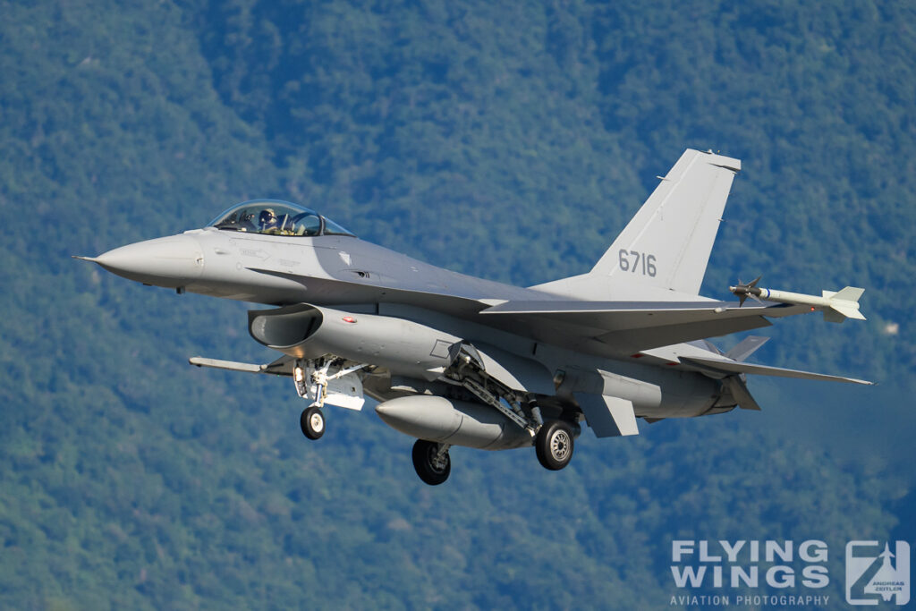 20231106 f 16 taiwan  9930 zeitler 1024x683 - Chasing Tigers in Taiwan - ROCAF over the Fence