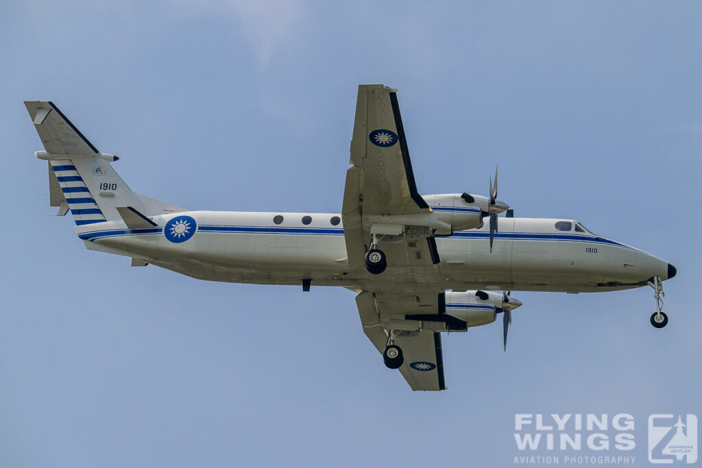 20231109 beech 1900 taiwan  4302 zeitler 1024x683 - Chasing Tigers in Taiwan - ROCAF over the Fence