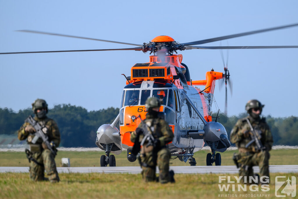 2024, German Navy, Helicopter, Marineflieger, Nordholz, Sea King, ceremony, last landing, special forces