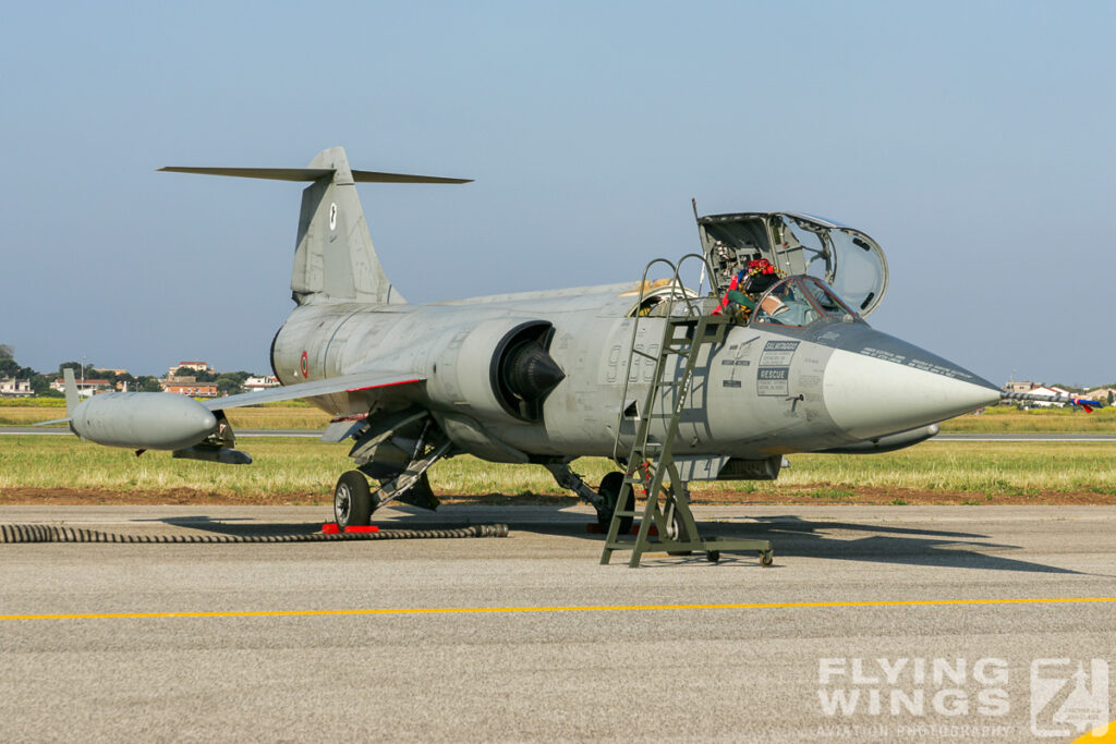 flightline   0410 zeitler 1024x683 - Pratica di Mare Airshow - Arrivederci Spillone