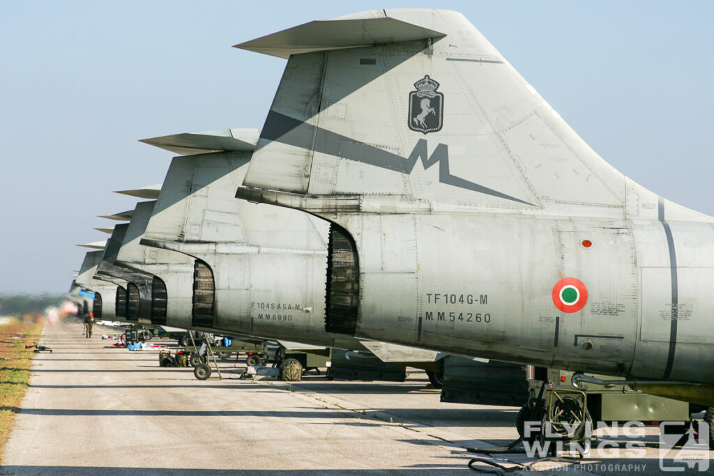 flightline   0439 zeitler 1024x683 - Pratica di Mare Airshow - Arrivederci Spillone