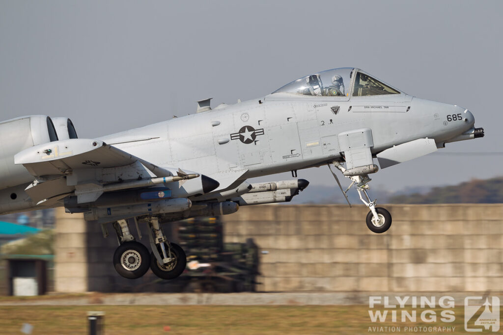 20111030 a 10 osan  4043 zeitler 1024x683 - Korean Delights at the Osan Airpower Day 2011