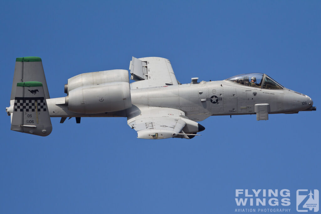 20111030 a 10 solo osan  3919 zeitler 1024x683 - Korean Delights at the Osan Airpower Day 2011