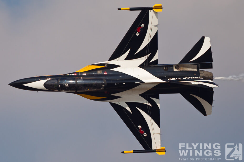 20111030 black eagles osan  3662 zeitler 1024x683 - Korean Delights at the Osan Airpower Day 2011