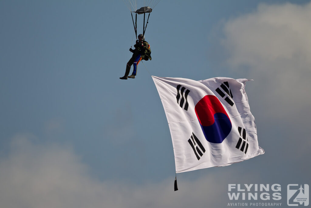 20111030 opening ceremony osan  3400 zeitler 1024x683 - Korean Delights at the Osan Airpower Day 2011