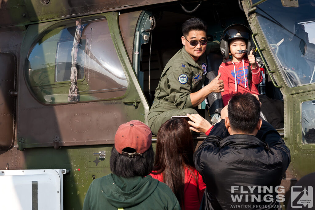 20111030 so osan  1828 zeitler 1024x683 - Korean Delights at the Osan Airpower Day 2011