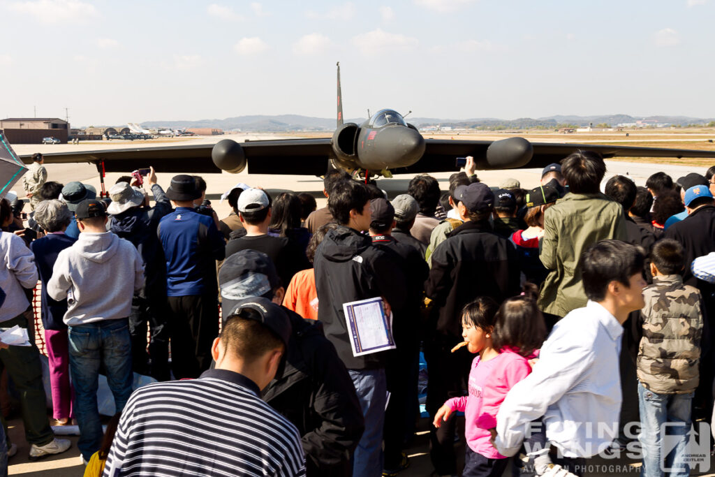 20111030 u 2 osan  3500 zeitler 1024x683 - Korean Delights at the Osan Airpower Day 2011