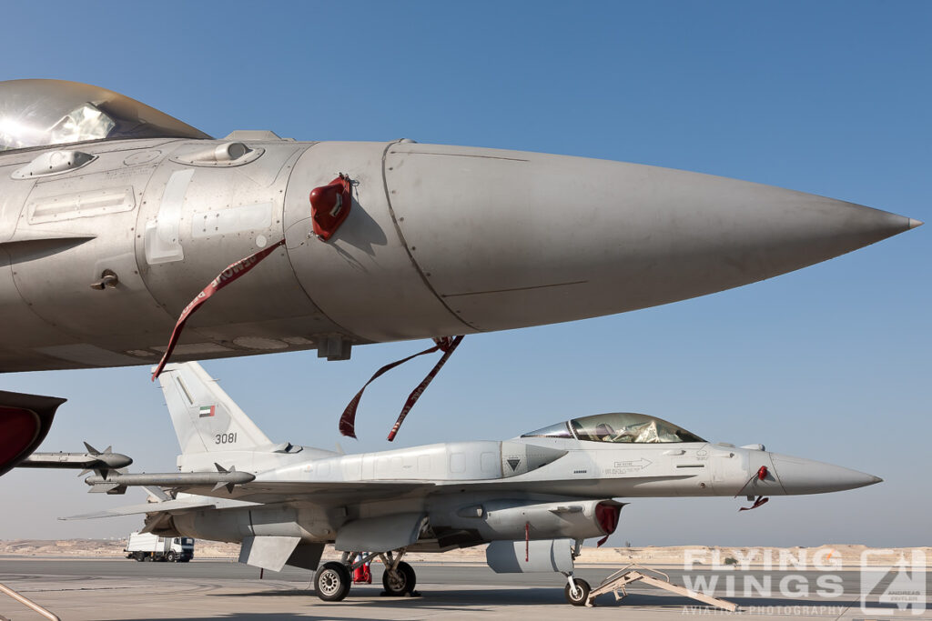 f 16e uae   2902 zeitler 1024x683 - Bahrain International Airshow 2012