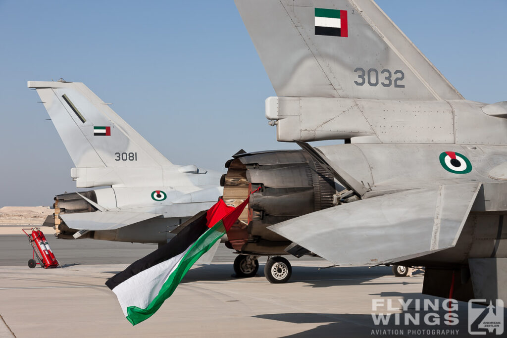 f 16e uae   2907 zeitler 1024x683 - Bahrain International Airshow 2012