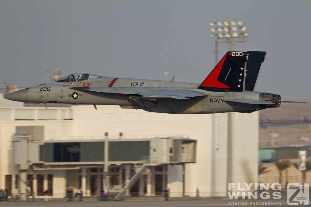 f 18e us navy   8286 zeitler 1024x683 - Bahrain International Airshow 2012