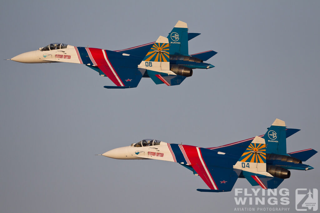 russian knights   7568 zeitler 1024x683 - Bahrain International Airshow 2012