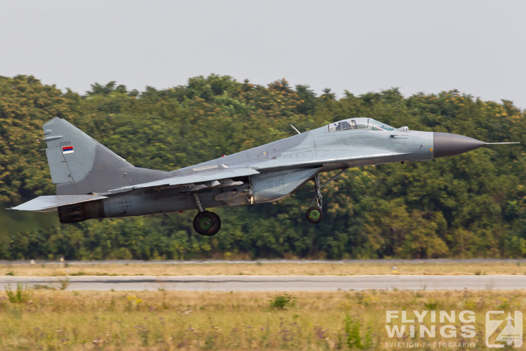 mig 21 mig 29   0327 zeitler 1024x683 - Aeromiting Batajnica - an Airshow in Serbia