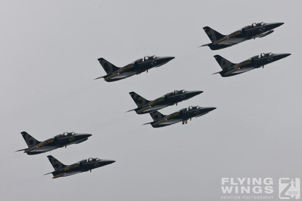 breitling jet team   5669 zeitler 1024x683 - Zhuhai Airshow China 2012