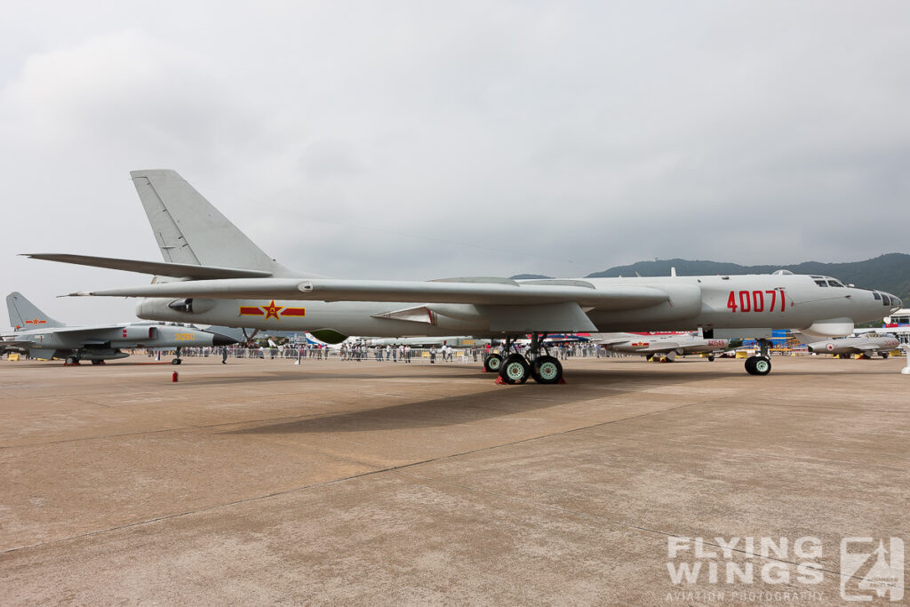 h 6   5923 zeitler 1024x683 - Zhuhai Airshow China 2012