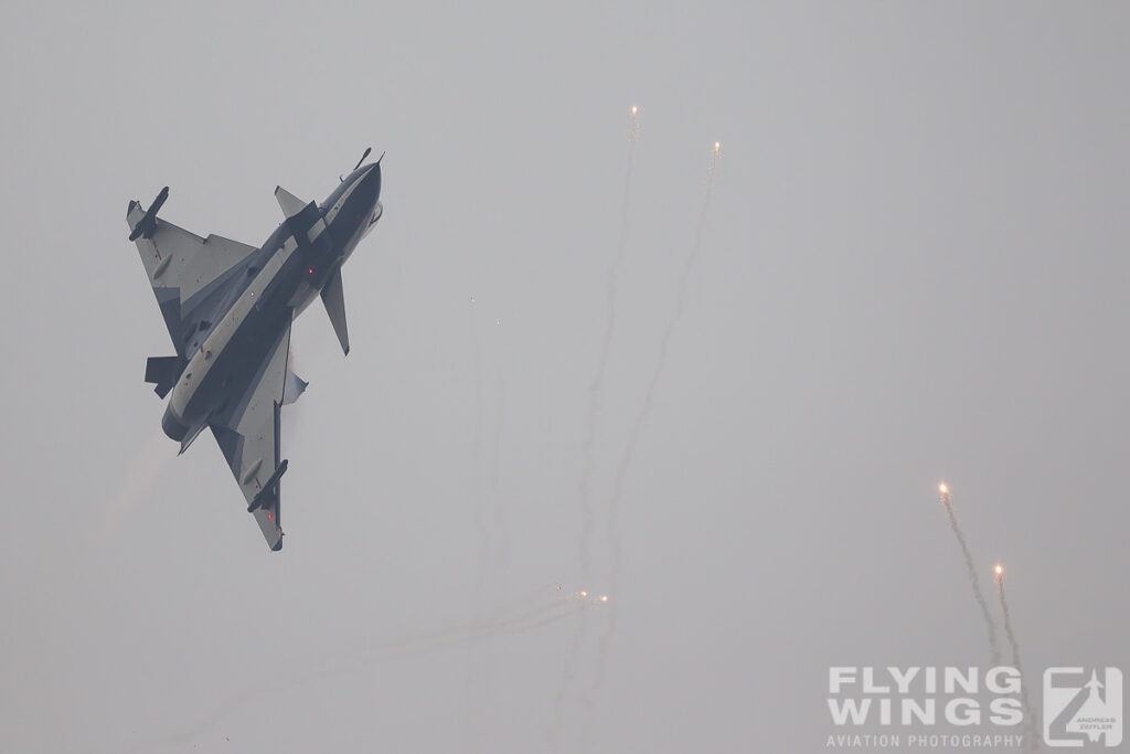 j 10 team   6241 zeitler 1024x683 - Zhuhai Airshow China 2012