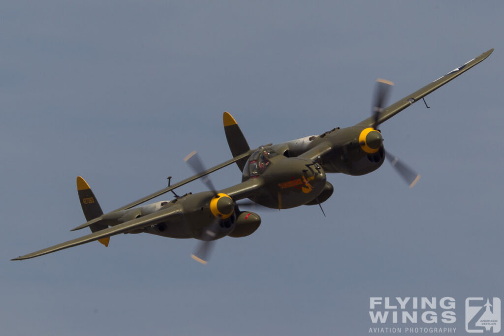 lightnings   0443 zeitler 1024x683 - Lightning(s) strike Chino - Planes of Fame Airshow 2013