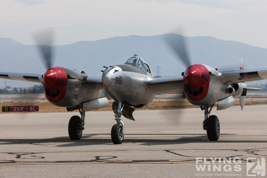 lightnings   9314 zeitler 1024x683 - Lightning(s) strike Chino - Planes of Fame Airshow 2013