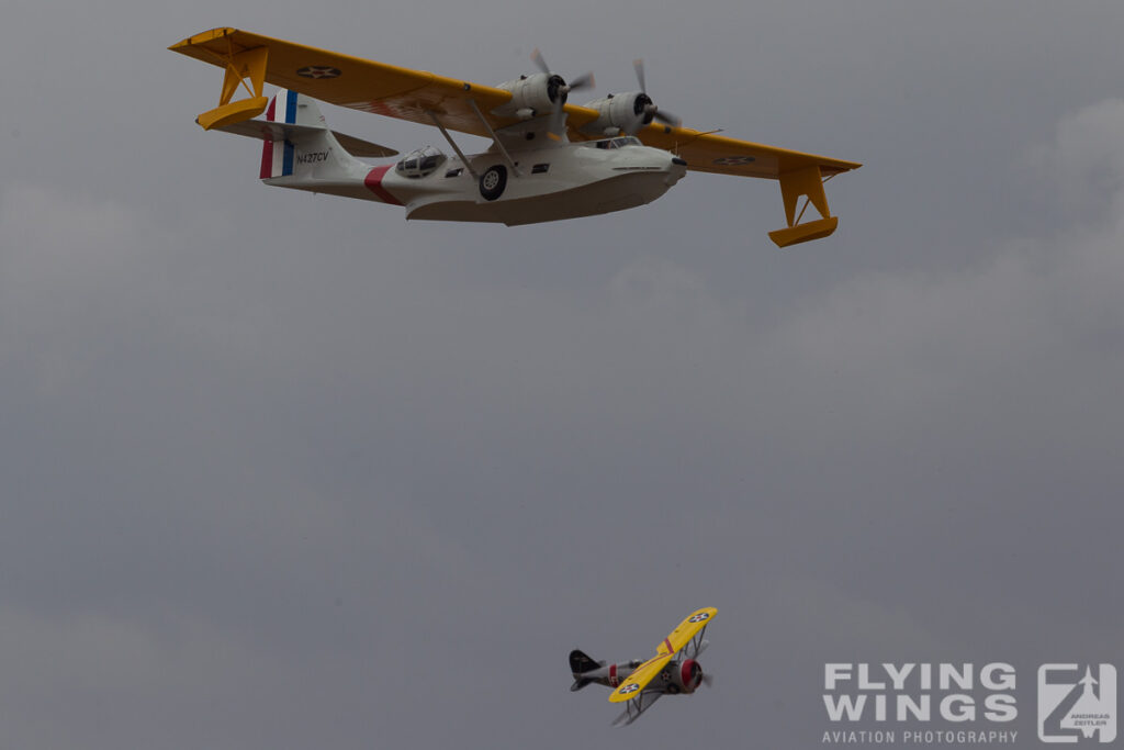 navy   0638 zeitler 1024x683 - Lightning(s) strike Chino - Planes of Fame Airshow 2013