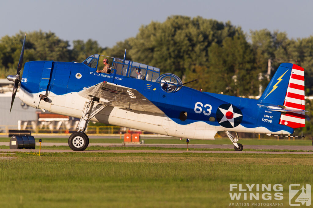 avenger   5467 zeitler 1024x683 - EAA Airventure Oshkosh 2013