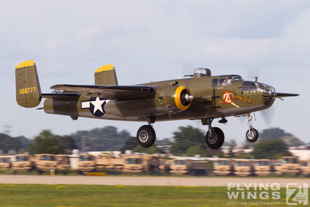 b 25   5887 zeitler 1024x683 - EAA Airventure Oshkosh 2013