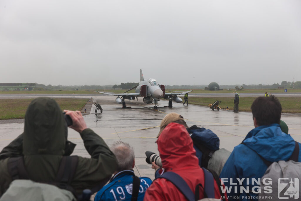 so   2282 zeitler 1024x683 - Luftwaffe F-4F Phantom II Pharewell