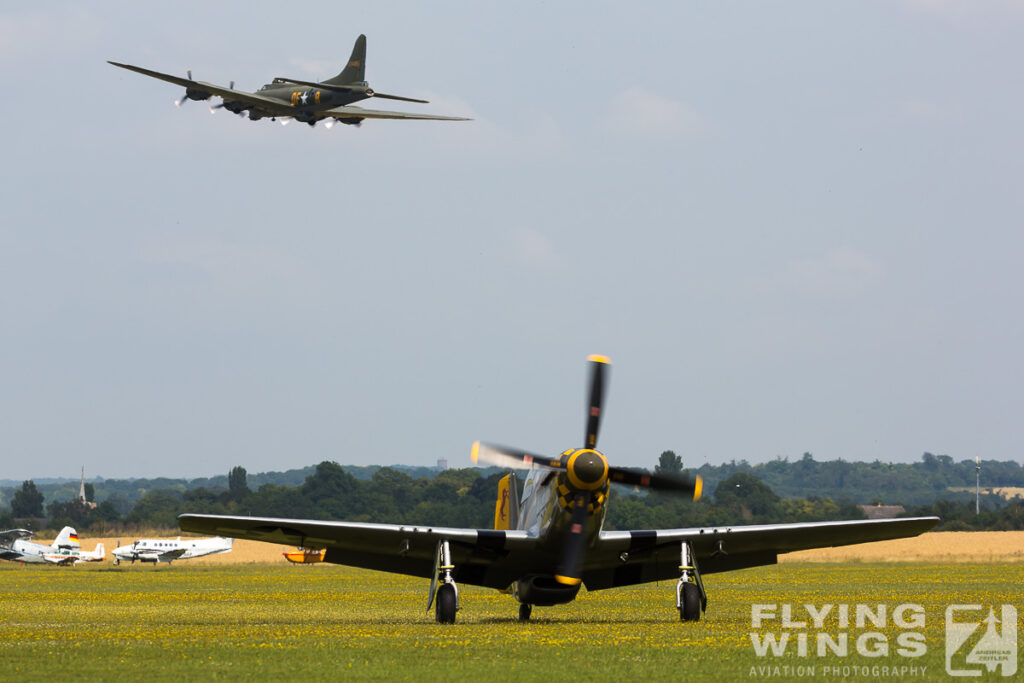 b 17 sally b   7728 zeitler 1024x683 - Flying Legends Duxford 2014