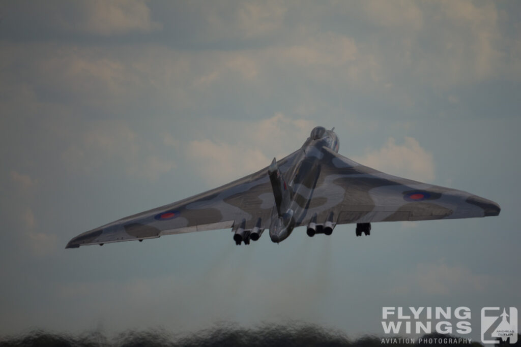 vulcan xh558   3774 zeitler 1024x683 - Waddington Airshow