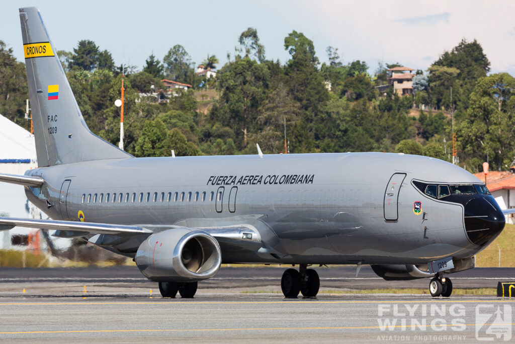 b 737 f air rionegro medellin  7809 zeitler 1024x683 - F-AIR Colombia