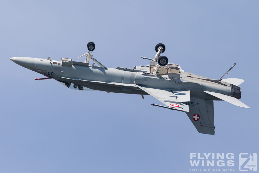 f 18 hornet siaf airshow sliac  2878 zeitler 1024x683 - SIAF 2015