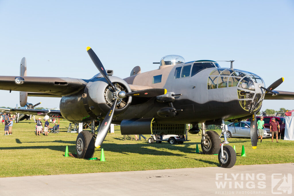 b 25 eaa airventure oshkosh  6873 zeitler 1024x683 - EAA Airventure Oshkosh 2016