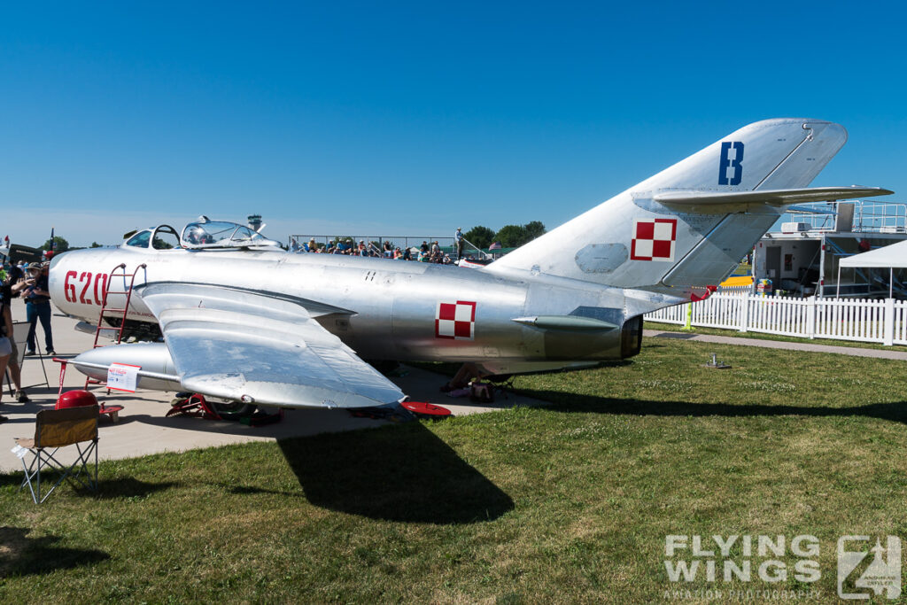 2016, EAA Airventure, MiG-19, Oshkosh, museum, preserved